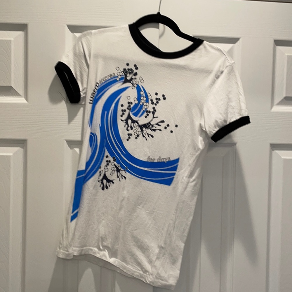 Woman’s T shirt